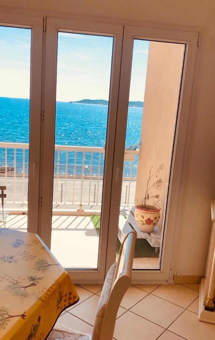 Appartamento Le Latania Sainte-Maxime Esterno foto